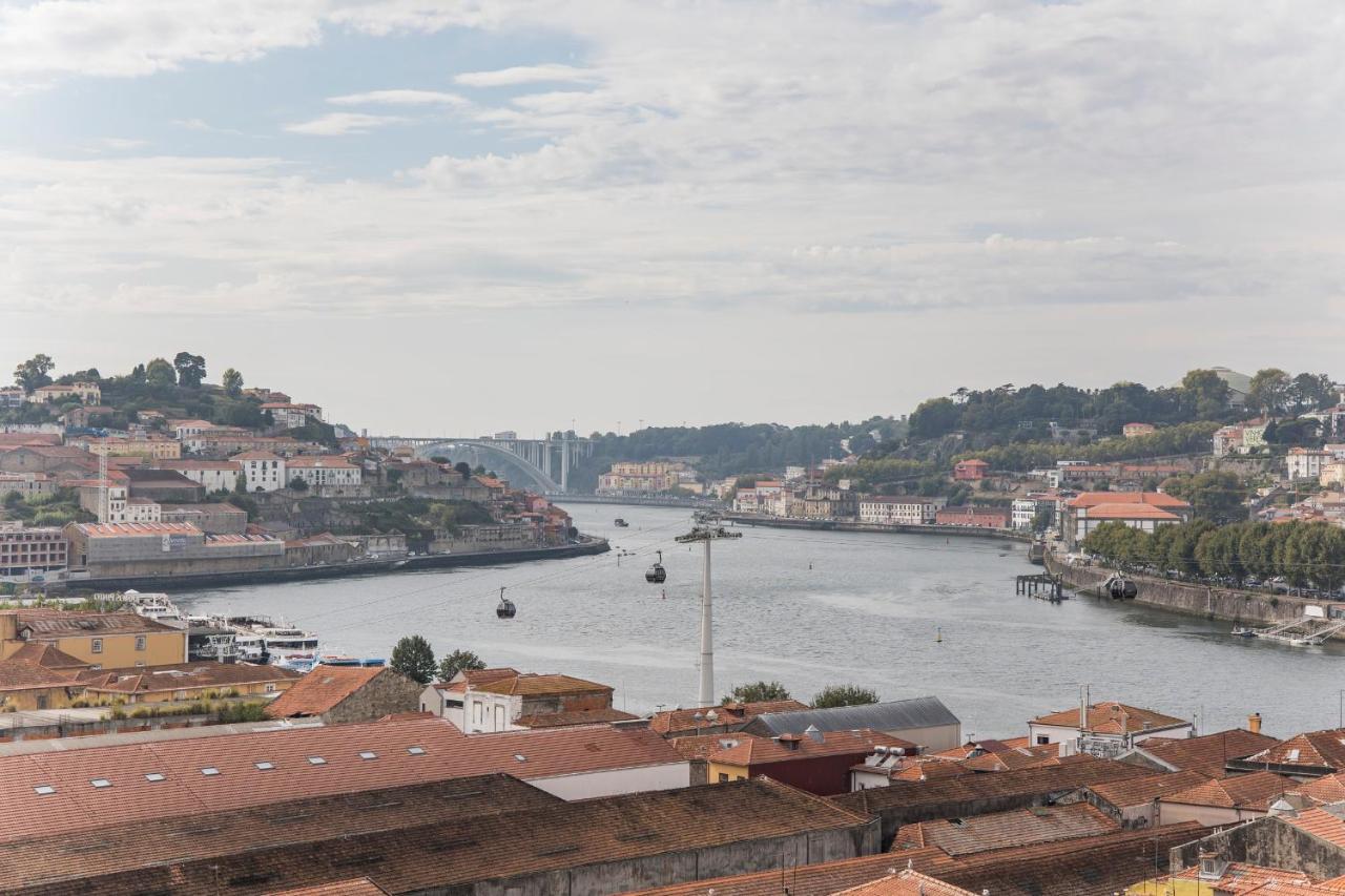 2Br Flat W/ Ac & Great Views By Lovelystay Vila Nova de Gaia Ngoại thất bức ảnh