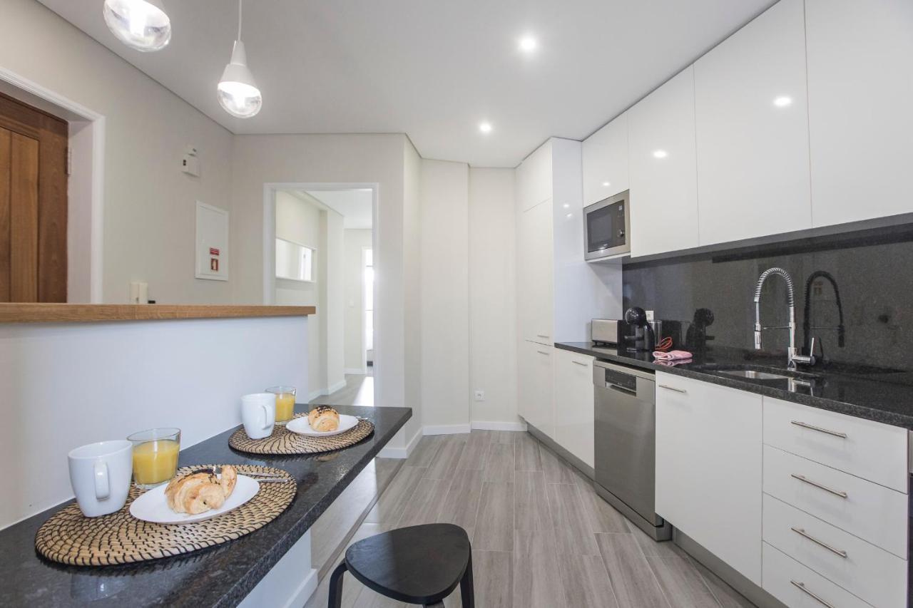 2Br Flat W/ Ac & Great Views By Lovelystay Vila Nova de Gaia Ngoại thất bức ảnh